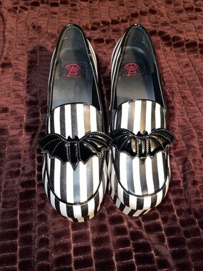 Striped Black & White Bat Accent Loafers - Women